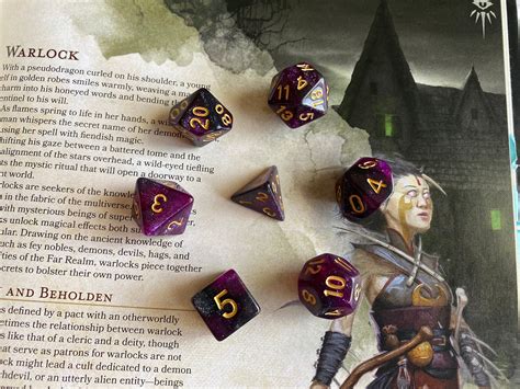 warlock hit dice|warlock pact of the tome.